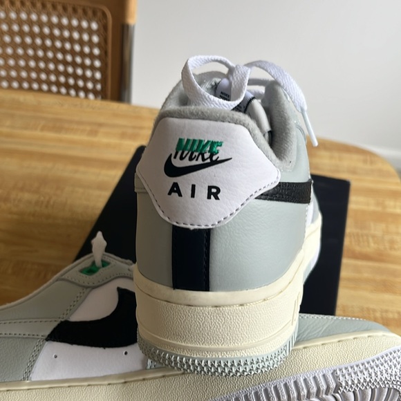 Nike Air Force 1 Nike AF1 LV8 Remix size 7 men’s - Picture 6 of 8